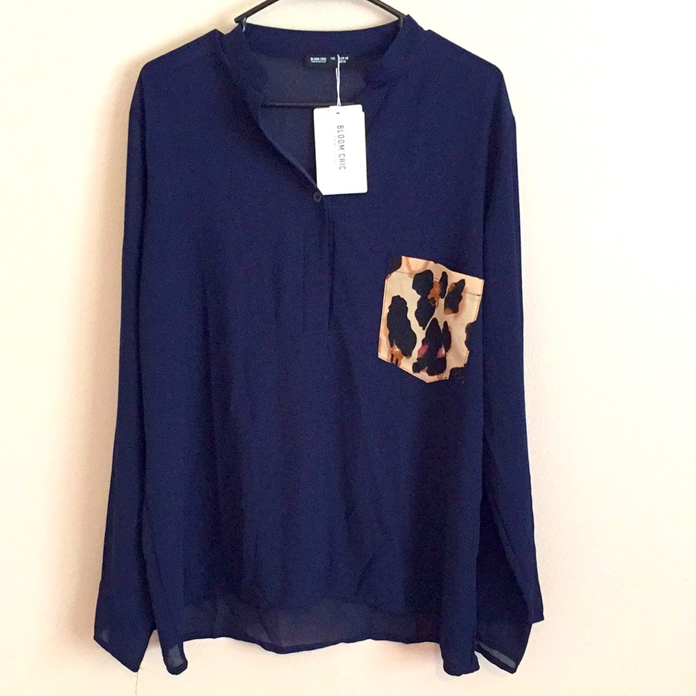 Boom chic Navy blue V-neck sheer long sleeve
